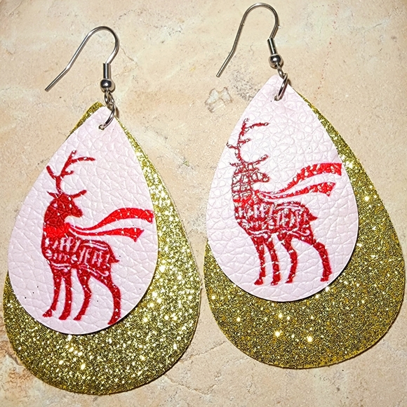 NWOT Layered teardrop glitter gold and pink w/red reindeer Christmas earrings - Picture 3 of 6